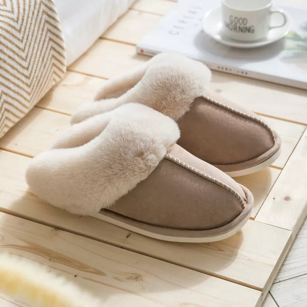 Winter Plush Fur Slippers - Cozy and Luxurious Footwear for Cold Nights