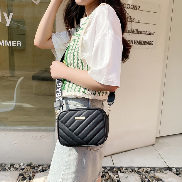 "Small PU leather crossbody bag: Sleek, versatile, and perfect for everyday essentials. Effortlessly stylish and convenient for any occasion."