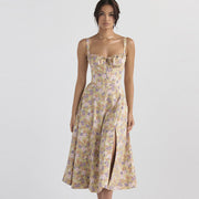 Elegant floral print summer dress - a sophisticated and stylish dress adorned with floral prints, perfect for a chic and feminine look during the summer.