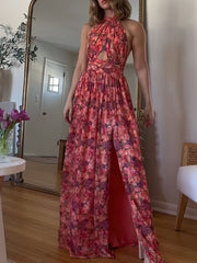 Sleeveless Floral Maxi Dress - Elegant Design with Beautiful Floral Patterns for a Chic and Feminine Look.