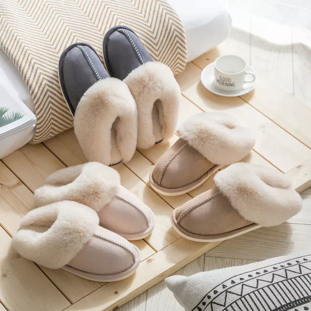 Winter Plush Fur Slippers - Cozy and Luxurious Footwear for Cold Nights