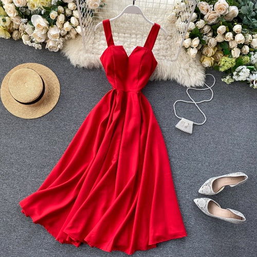 #BohemianVNeckRedDress #RedBohemianDress #VNeckBohoDress #BohemianChicFashion #ElegantRedDress #BohoVibesInRed #VNeckElegance #BohemianStyleStatement #RedDressTrend #BohoInspiredAttire #RedDressWithBohemianFlair #EffortlesslyBoho #FestiveRedBohemianDress #CasualBohemianVibe #VNeckSophistication