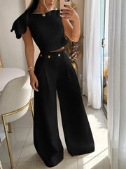 Sleeveless tee & wide-leg pant set - a casual and comfortable two-piece ensemble featuring a sleeveless tee and wide-leg pants for relaxed style.