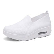 Breathable Mesh Slip-On Sneakers - Sara closet