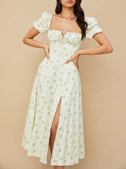 Floral print long dress, perfect for a romantic and feminine look. Features a flowing silhouette and vibrant floral pattern, ideal for summer weddings, garden parties, or special occasions.