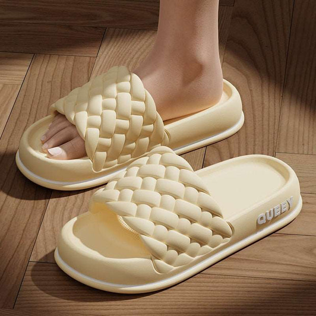 Breezy Slippers - Lightweight and Comfortable Footwear for Relaxing Days