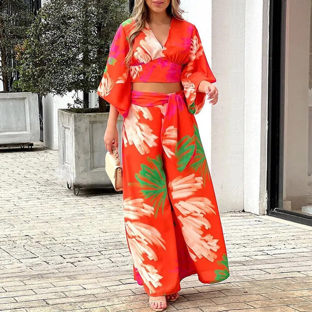 Printed high-waist women's suit - a stylish ensemble featuring a printed pattern and high-waisted pants, perfect for chic and sophisticated looks.