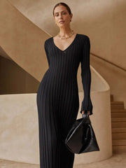 Ribbed knit midi dress - a cozy and stylish dress crafted from ribbed knit fabric, featuring a midi length for a trendy and comfortable look.
