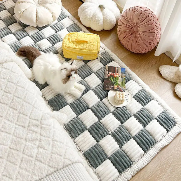 "Plush Anti-Skid Mat: Provide comfort and stability with this soft, non-slip surface for your pet's relaxation and safety."