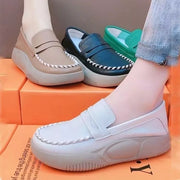 Comfortable Thick-Soled Slip-on Loafer - Stylish and Supportive Footwear for All-Day Comfort