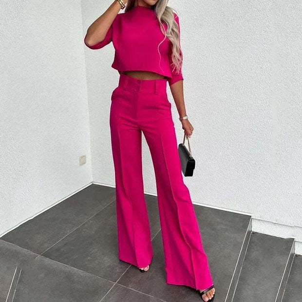 Casual streetwear pants suits for women - fashionable, comfortable attire blending style and ease for everyday wear.