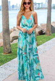 Capture the essence of summer with our tropical floral maxi sundress. Featuring exotic floral patterns, this vibrant dress is perfect for sunny days and beach vacations. Shop now and embrace tropical style!