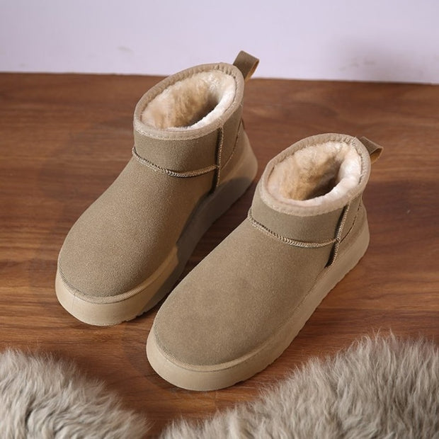 Plush Suede Platform Chelsea Boots - Stylish and Cozy Footwear for Fashionable Comfort