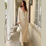 Chic backless maxi dress - a stylish and sophisticated maxi dress with a trendy backless design, perfect for a chic and elegant look.
