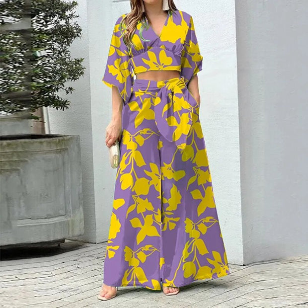 Printed high-waist women's suit - a stylish ensemble featuring a printed pattern and high-waisted pants, perfect for chic and sophisticated looks.