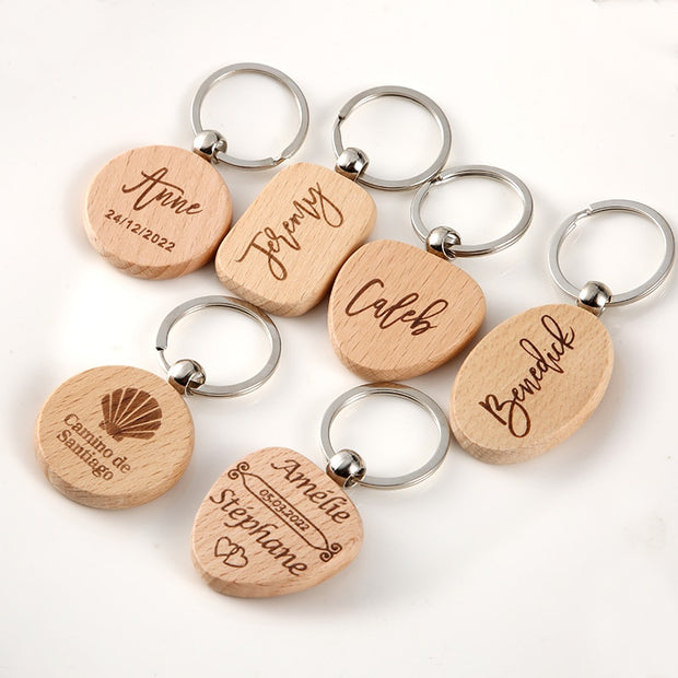 Engraved Wood Heart Keychain: Personalized Wedding Gift! - Sara closet