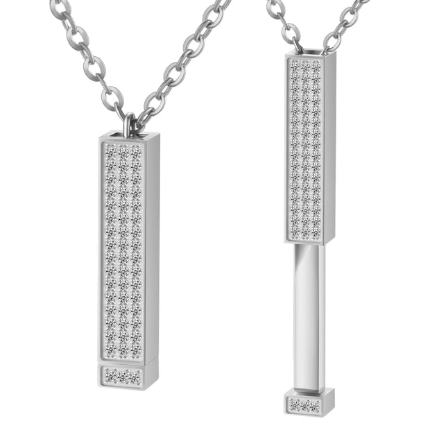 "Zircon Bar Necklace: Customize with Your Name. Elegant, Personalized Jewelry. Order Yours for a Unique Touch!"