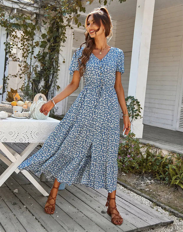 Vintage Floral Summer Dresses - Timeless Design with Charming Floral Patterns for a Retro-Inspired Look.