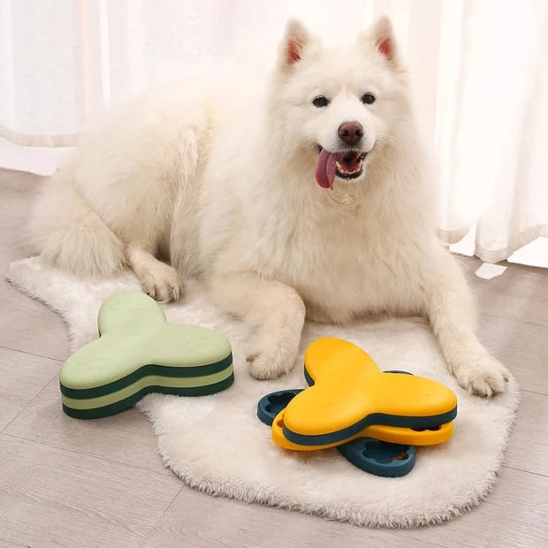 "Revolutionary turntable slow feeder for pets, promoting healthy eating habits and mental stimulation during mealtime."