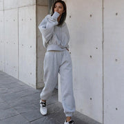 Batwing Sleeve Warm Tracksuit - Cozy and Stylish Ensemble for Cold Weather Comfort