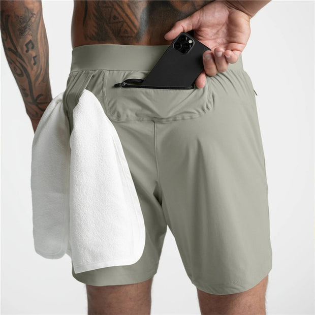 Men's exercise shorts, designed for comfort and performance during workouts. Featuring moisture-wicking fabric and a relaxed fit, these shorts provide freedom of movement and ventilation for intense training sessions."