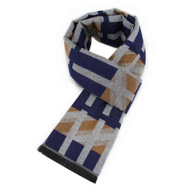 Men's warm plaid scarf, perfect for cold weather styling. Crafted from soft and cozy materials, this scarf features a classic plaid pattern, adding a touch of warmth and style to any outfit.