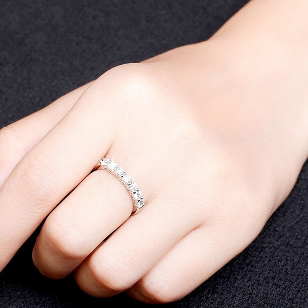 Grown Band Ring - Minimalist and Elegant Jewelry Piece