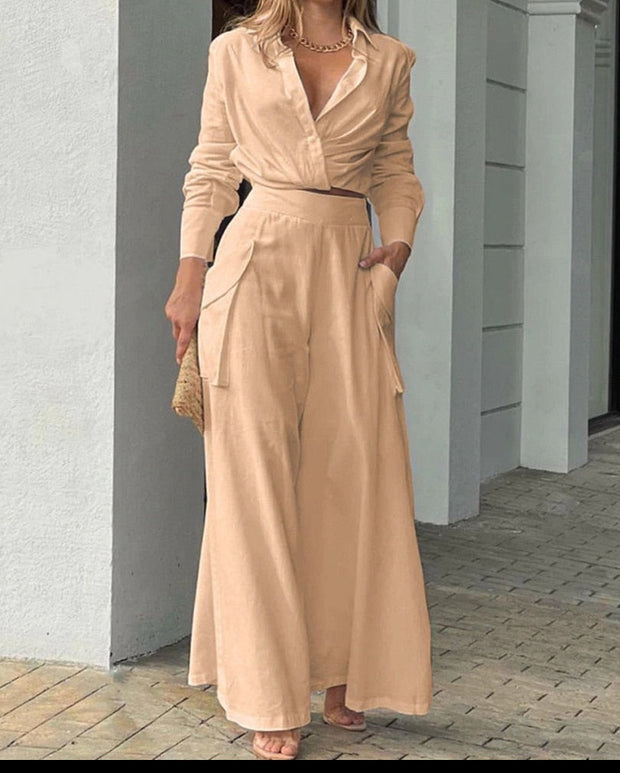 Wide leg streetwear piece suits - fashionable and comfortable two-piece ensembles with wide-leg pants, perfect for trendy street style looks.