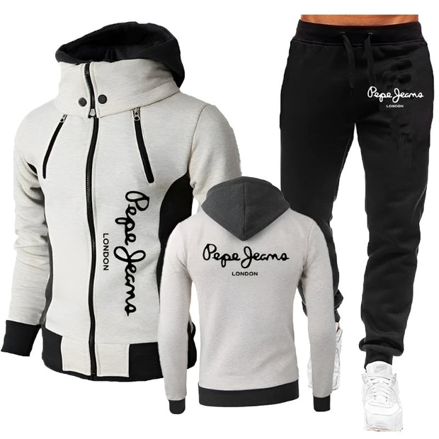 Stay warm in style with our men's warm tracksuit. This cozy set includes a fleece-lined jacket and matching pants, perfect for outdoor activities or lounging on chilly days.