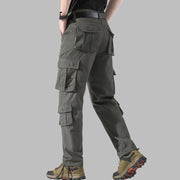 Men's tactical loose pants, combining durability and flexibility for outdoor activities. With reinforced stitching and multiple pockets, these pants are perfect for hiking, camping, or tactical training.