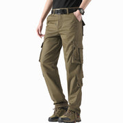 Men's tactical loose pants, combining durability and flexibility for outdoor activities. With reinforced stitching and multiple pockets, these pants are perfect for hiking, camping, or tactical training.