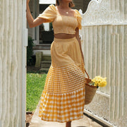 "Vintage Gingham Long Dress - Timeless Charm with Checkered Pattern and Flowing Silhouette"